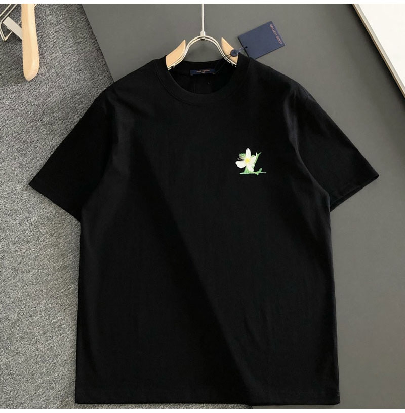 LOUIS VUITTON-06045 루이비통 2026SS 봄/여름 최신 라운드넥 자수 패션 반팔 티셔츠